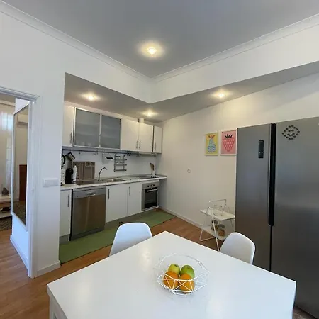 Burgaes II Apartment Porto